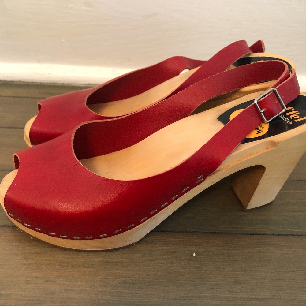 Swedish Hasbeens Peeptoe Slingback Clogs Size 10